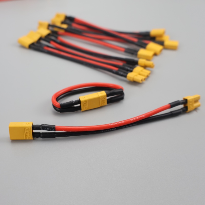 Kabel zasilający XT30 męski na – Drone Battery Plate recenzja i cena